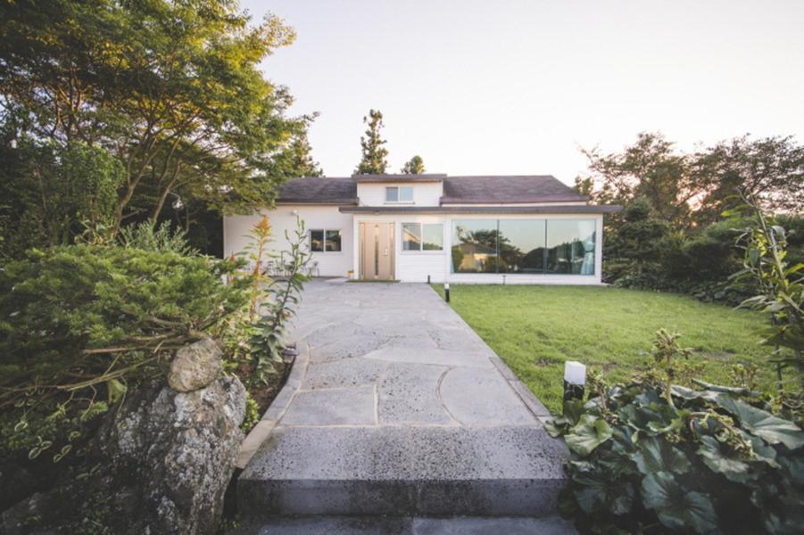 Sunyang Village Pension Jeju Ngoại thất bức ảnh